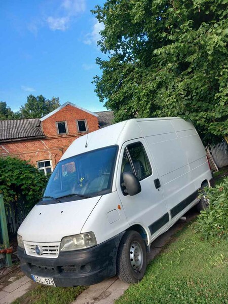 Photo 8 - Fiat Ducato 2004 y Heavy minibus