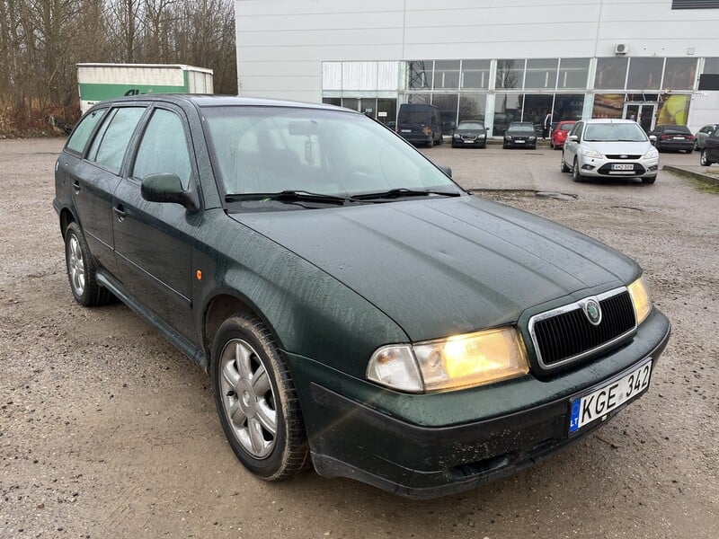 Nuotrauka 2 - Skoda Octavia 2000 m Universalas