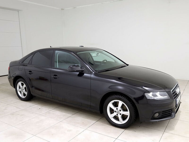 Nuotrauka 1 - Audi A4 2009 m Sedanas