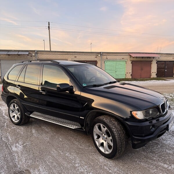 Photo 1 - Bmw X5 2003 y Off-road / Crossover