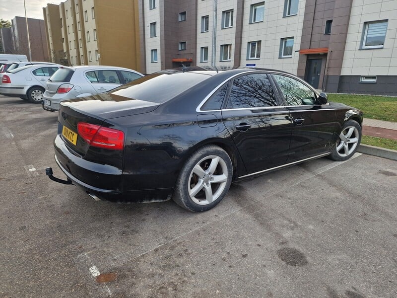 Photo 3 - Audi A8 2011 y Sedan