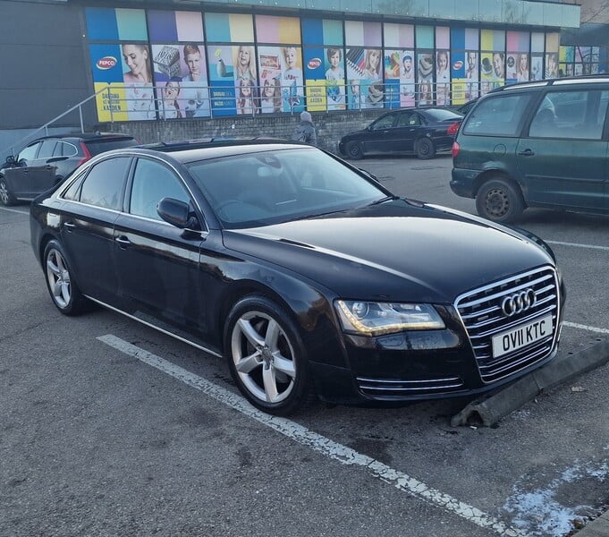 Photo 6 - Audi A8 2011 y Sedan