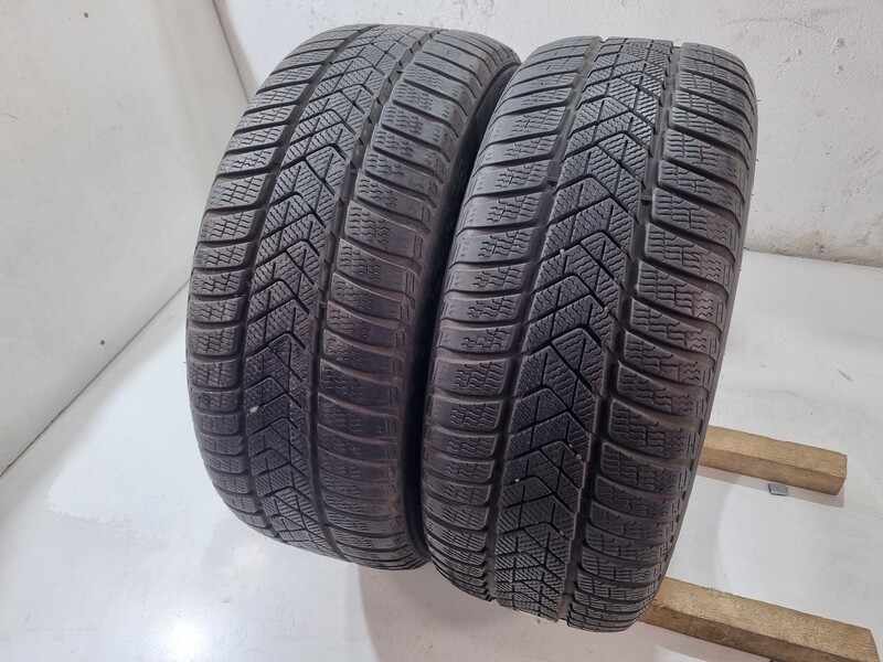 Photo 1 - Pirelli 6-7mm, 2020m R18 winter tyres passanger car