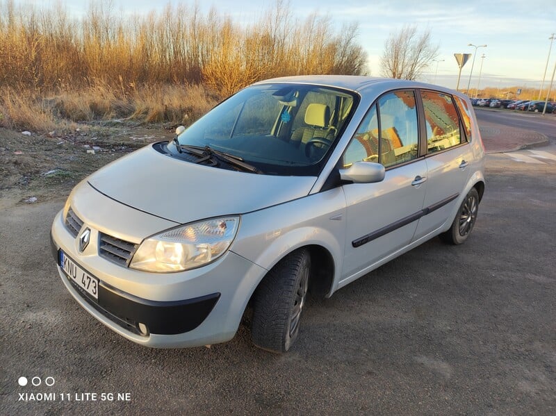 Photo 1 - Renault Scenic 2005 y Van