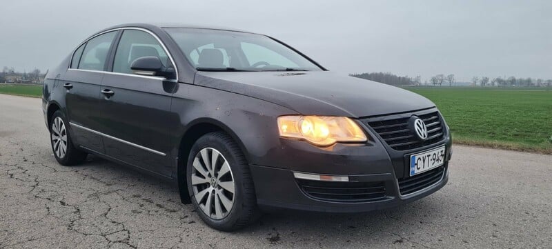 Nuotrauka 1 - Volkswagen Passat 2005 m Sedanas