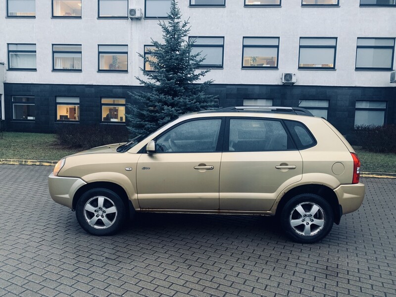 Photo 3 - Hyundai Tucson 2004 y Off-road / Crossover