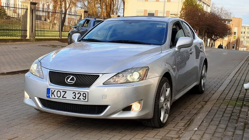 Photo 19 - Lexus IS 220 2006 y Sedan