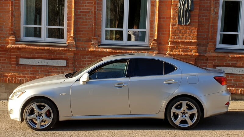 Photo 29 - Lexus IS 220 2006 y Sedan