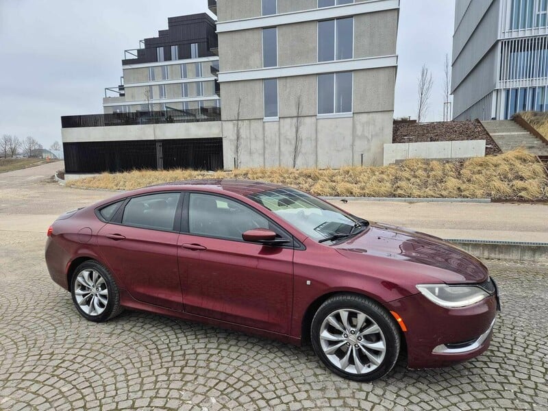 Фотография 4 - Chrysler 200 200s 2015 г