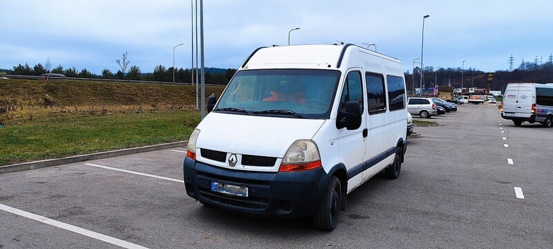 Photo 1 - Renault Master 2005 y Minibus