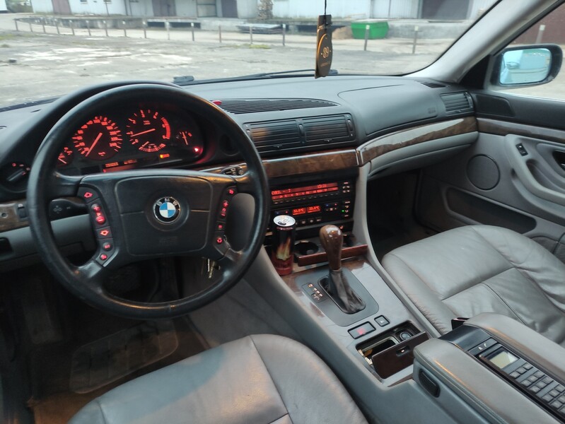 Фотография 8 - Bmw 730 2001 г Седан