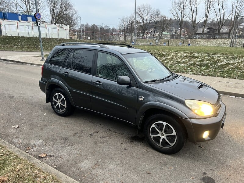 Фотография 4 - Toyota RAV4 2005 г Внедорожник / Кроссовер