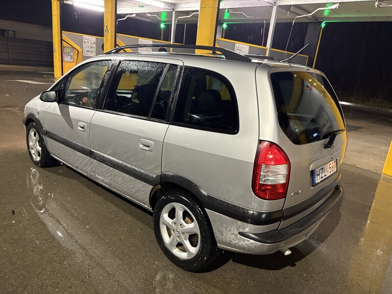 Фотография 4 - Opel Zafira 2003 г Минивэн