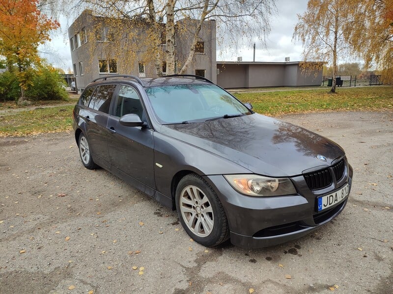 Фотография 1 - Bmw 320 2006 г Универсал