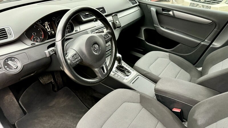 Nuotrauka 11 - Volkswagen Passat 2011 m Universalas