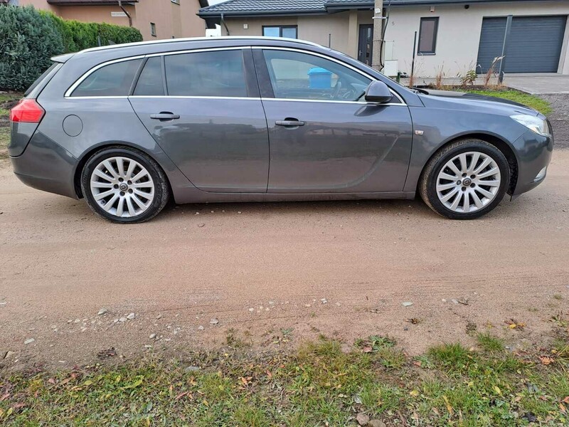 Photo 7 - Opel Insignia 2009 y Wagon