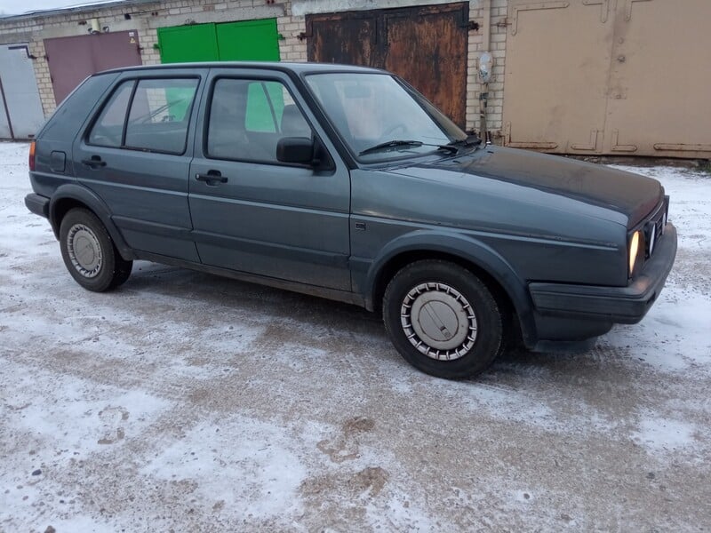 Photo 2 - Volkswagen Golf 1987 y Hatchback