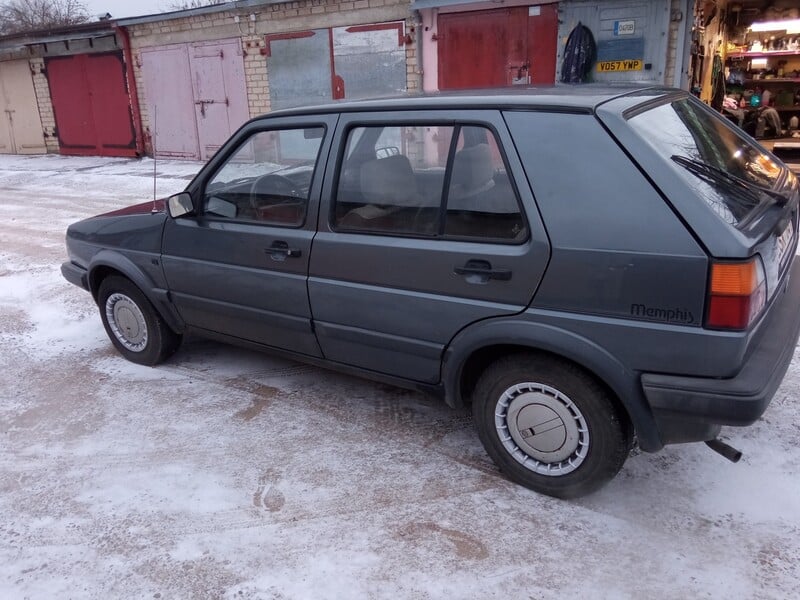 Photo 7 - Volkswagen Golf 1987 y Hatchback