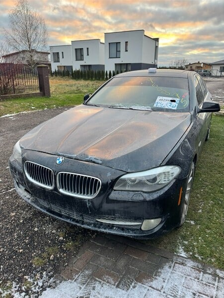 Nuotrauka 1 - Bmw 528 2011 m Sedanas