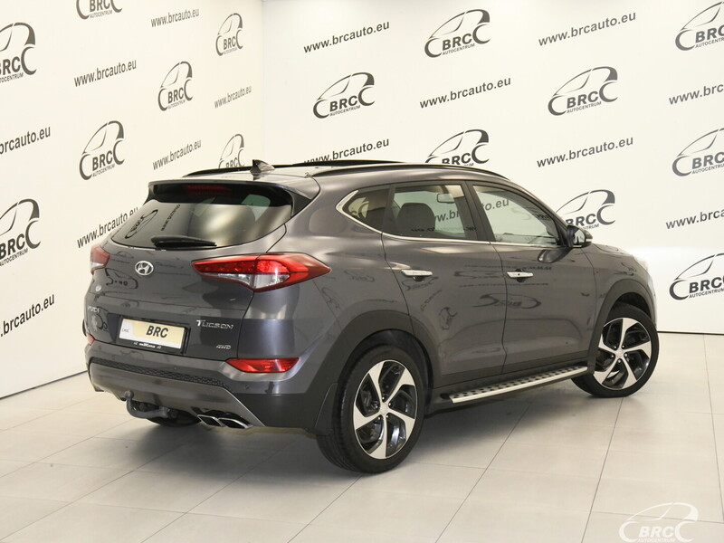 Фотография 2 - Hyundai Tucson 2.0 CRDi 4WD Automat 2015 г