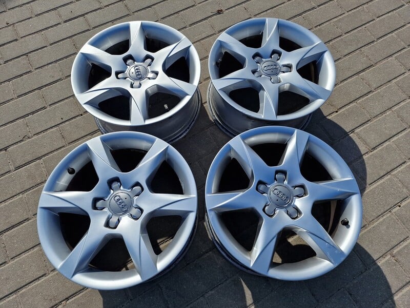 Photo 1 - Audi A3, A4, A6, Orig. A6 light alloy R16 rims