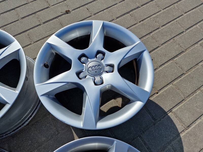 Photo 4 - Audi A3, A4, A6, Orig. A6 light alloy R16 rims