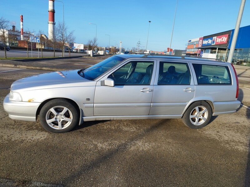 Photo 2 - Volvo V70 1998 y Wagon