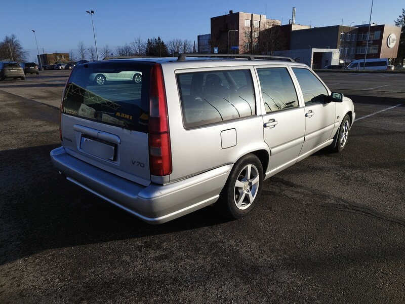 Photo 6 - Volvo V70 1998 y Wagon