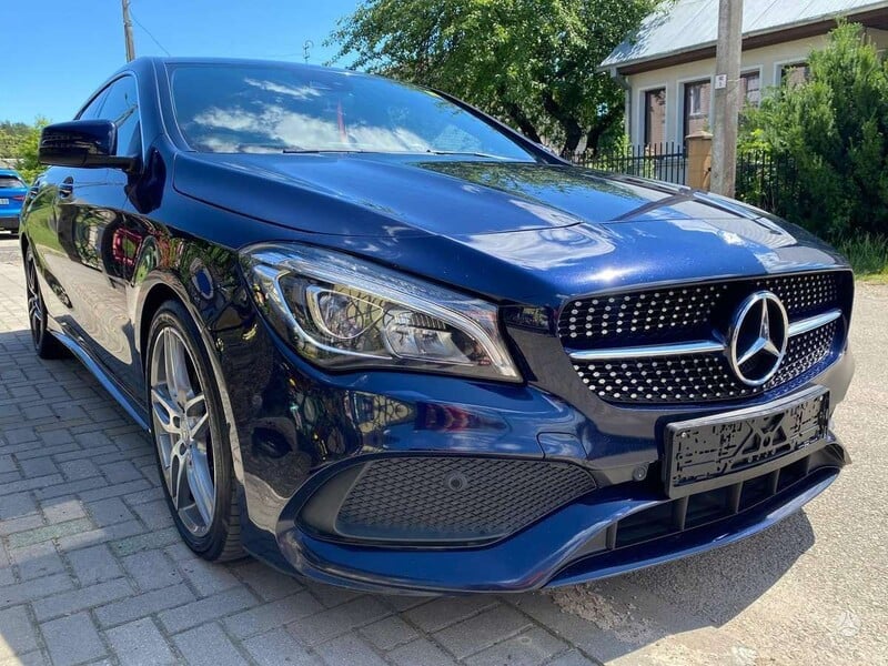 Photo 1 - Mercedes-Benz CLA 220 2017 y Wagon