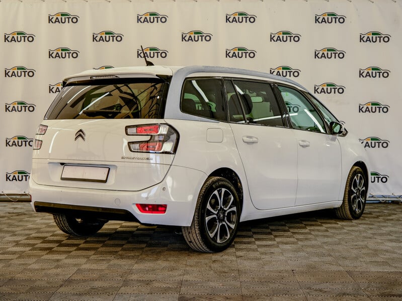 Photo 4 - Citroen Grand C4 Picasso 2019 y Van