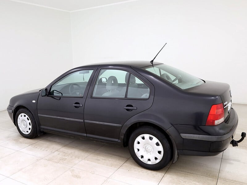 Photo 4 - Volkswagen Bora 2000 y Sedan