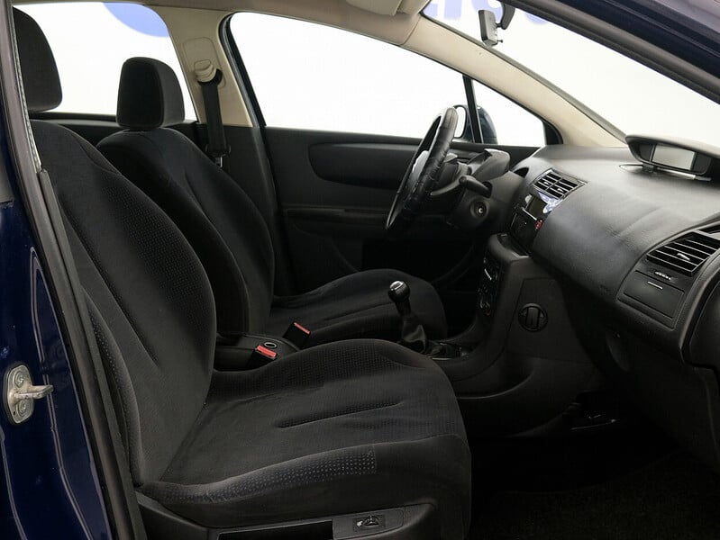 Photo 6 - Citroen C4 2007 y Hatchback