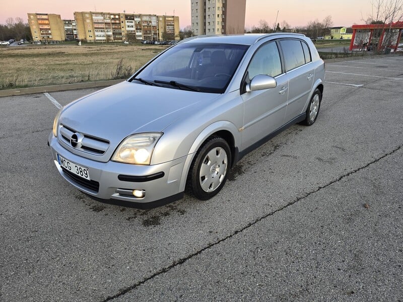 Photo 1 - Opel Signum 2003 y Hatchback