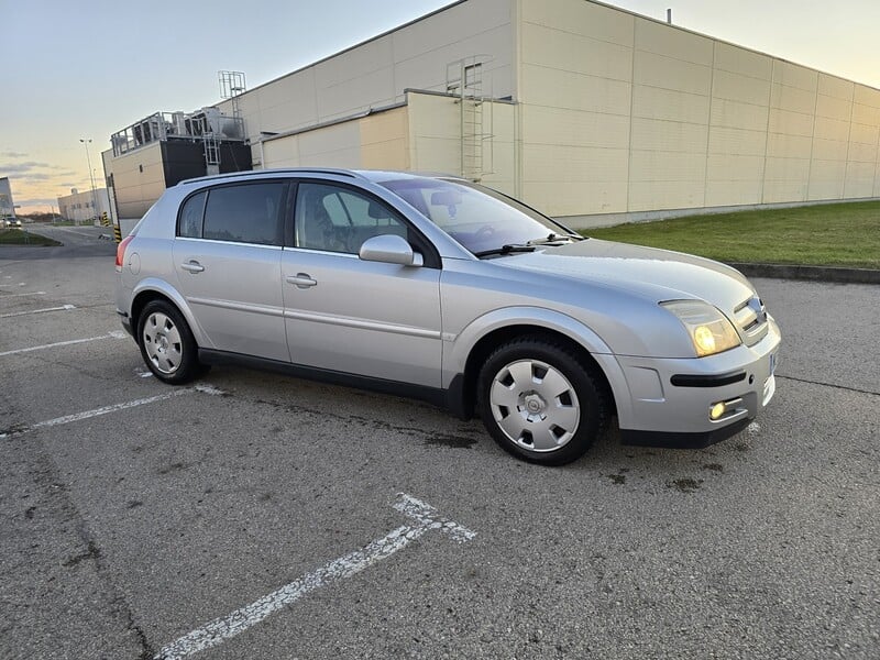 Photo 11 - Opel Signum 2003 y Hatchback