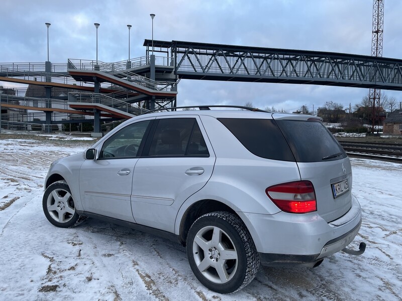 Photo 9 - Mercedes-Benz ML 320 2006 y Off-road / Crossover