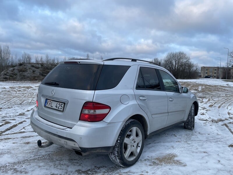 Photo 11 - Mercedes-Benz ML 320 2006 y Off-road / Crossover