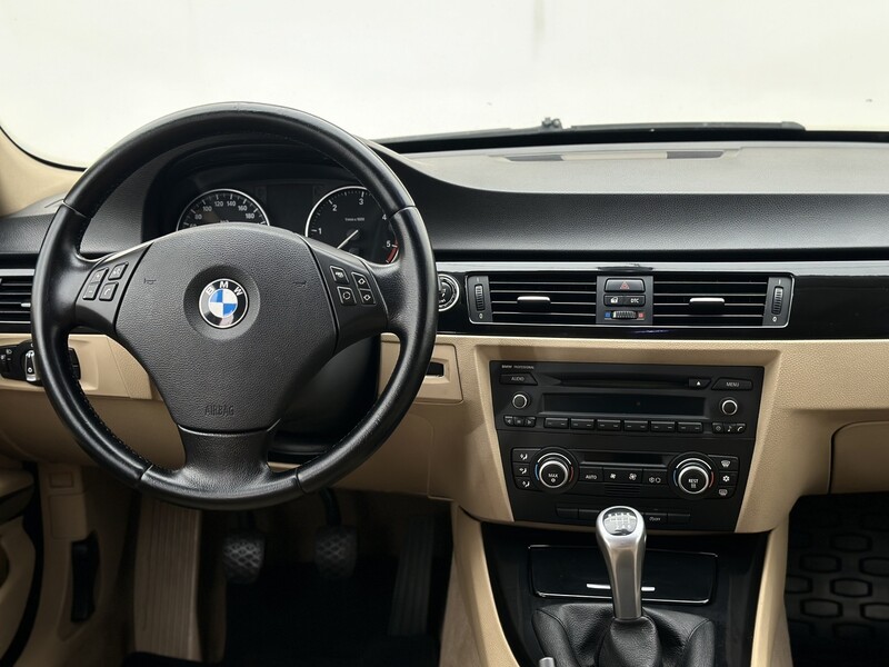 Фотография 10 - Bmw 318 2008 г Седан