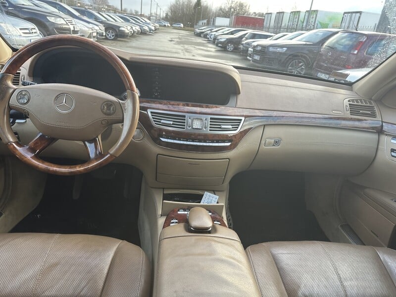 Photo 7 - Mercedes-Benz S 320 2006 y Sedan