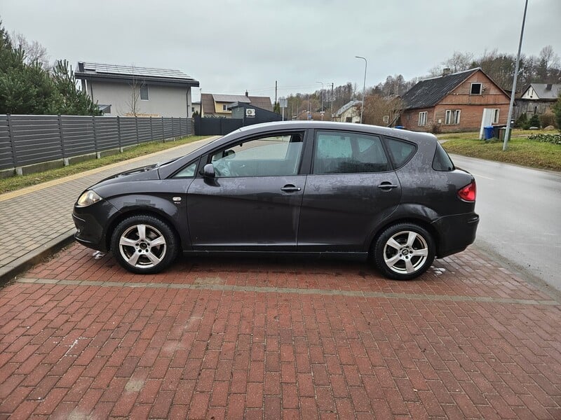 Photo 3 - Seat Toledo 2006 y Hatchback