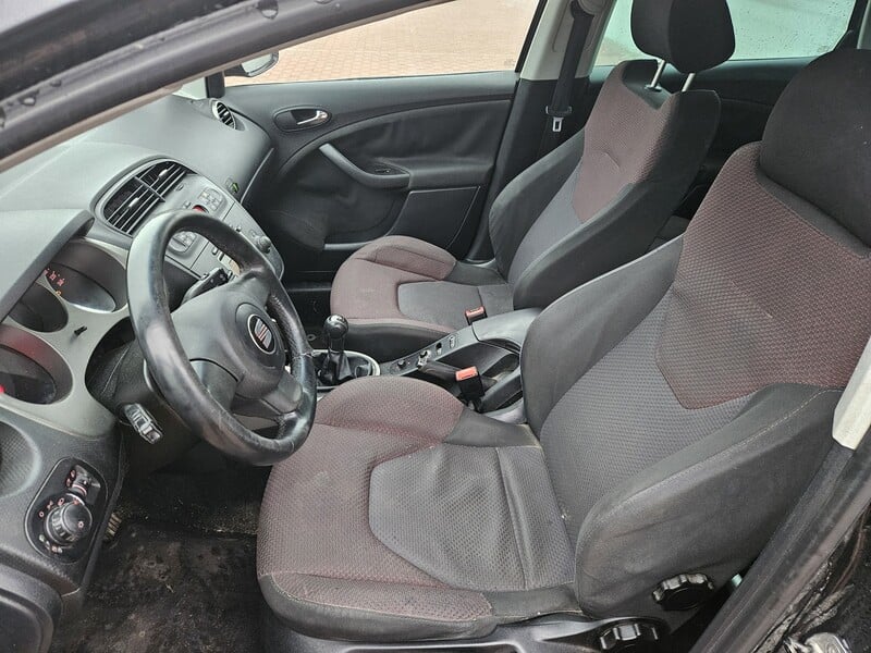 Photo 7 - Seat Toledo 2006 y Hatchback