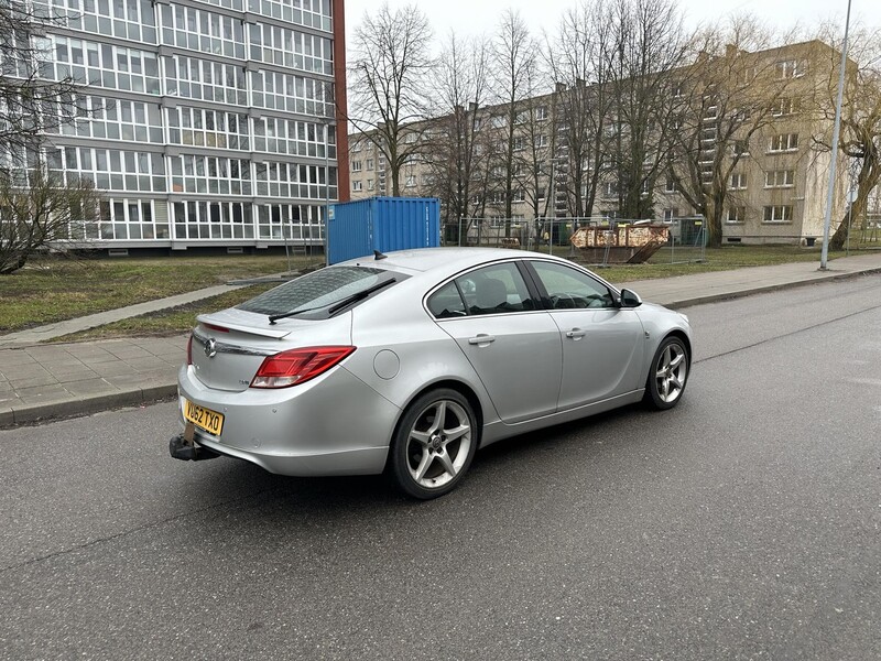 Фотография 4 - Opel Insignia 2012 г Хэтчбек