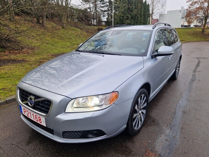 Photo 2 - Volvo V70 2013 y Wagon