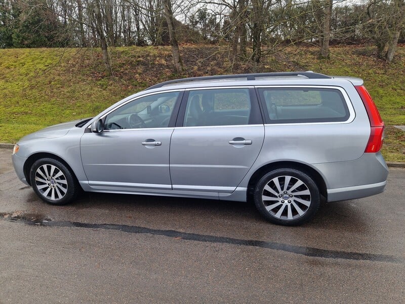 Photo 5 - Volvo V70 2013 y Wagon