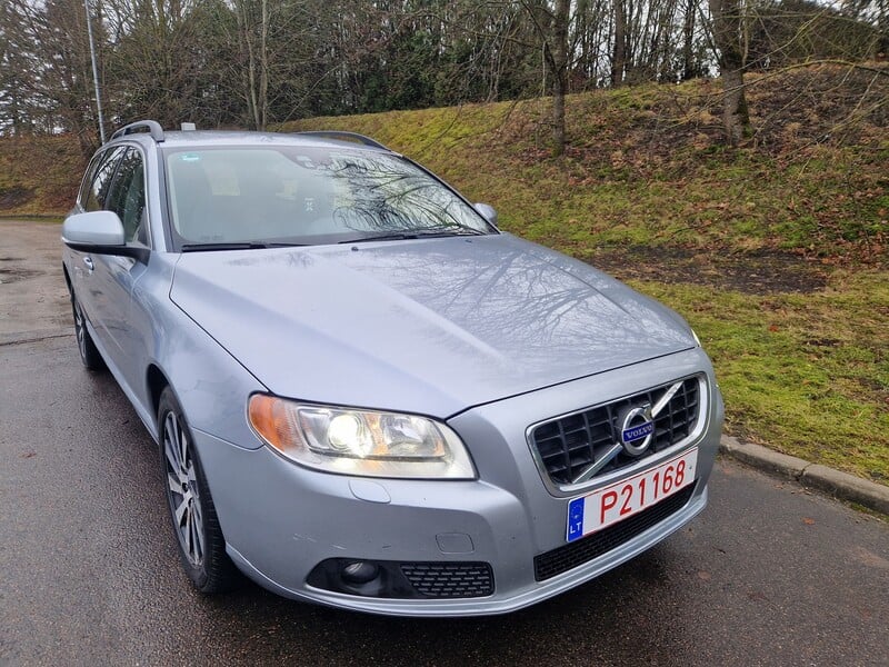 Photo 3 - Volvo V70 2013 y Wagon