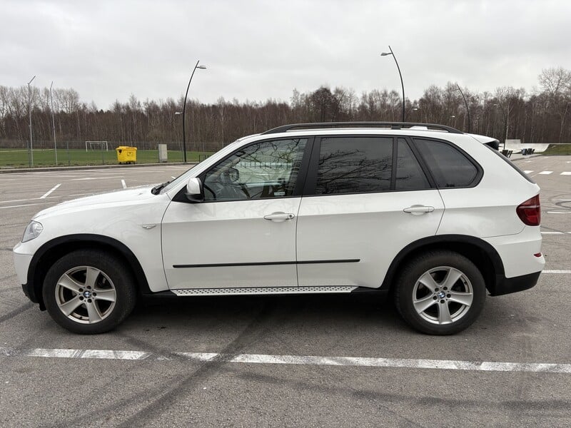 Photo 3 - Bmw X5 2011 y Off-road / Crossover