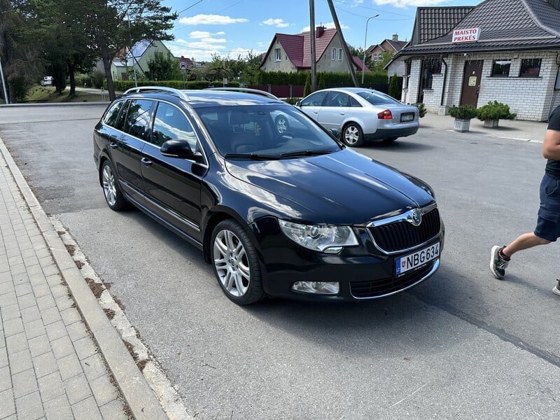 Nuotrauka 1 - Skoda Superb 2011 m Universalas