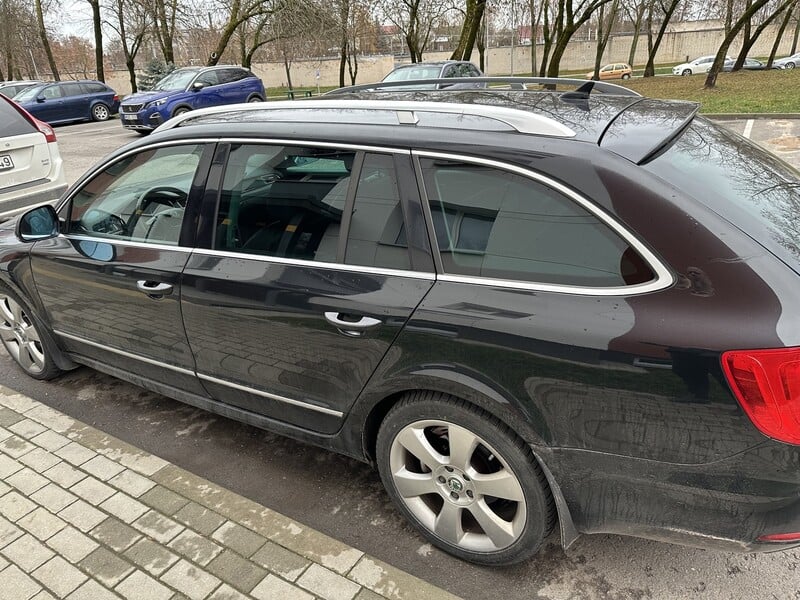 Nuotrauka 13 - Skoda Superb 2011 m Universalas