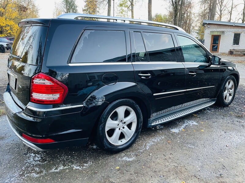 Фотография 5 - Mercedes-Benz Gl 450 X164 2011 г запчясти