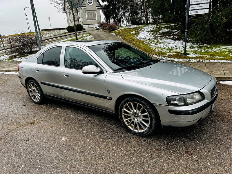 Фотография 15 - Volvo S60 2002 г Седан