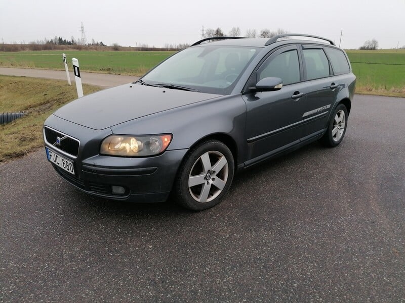 Фотография 3 - Volvo V50 2005 г Универсал